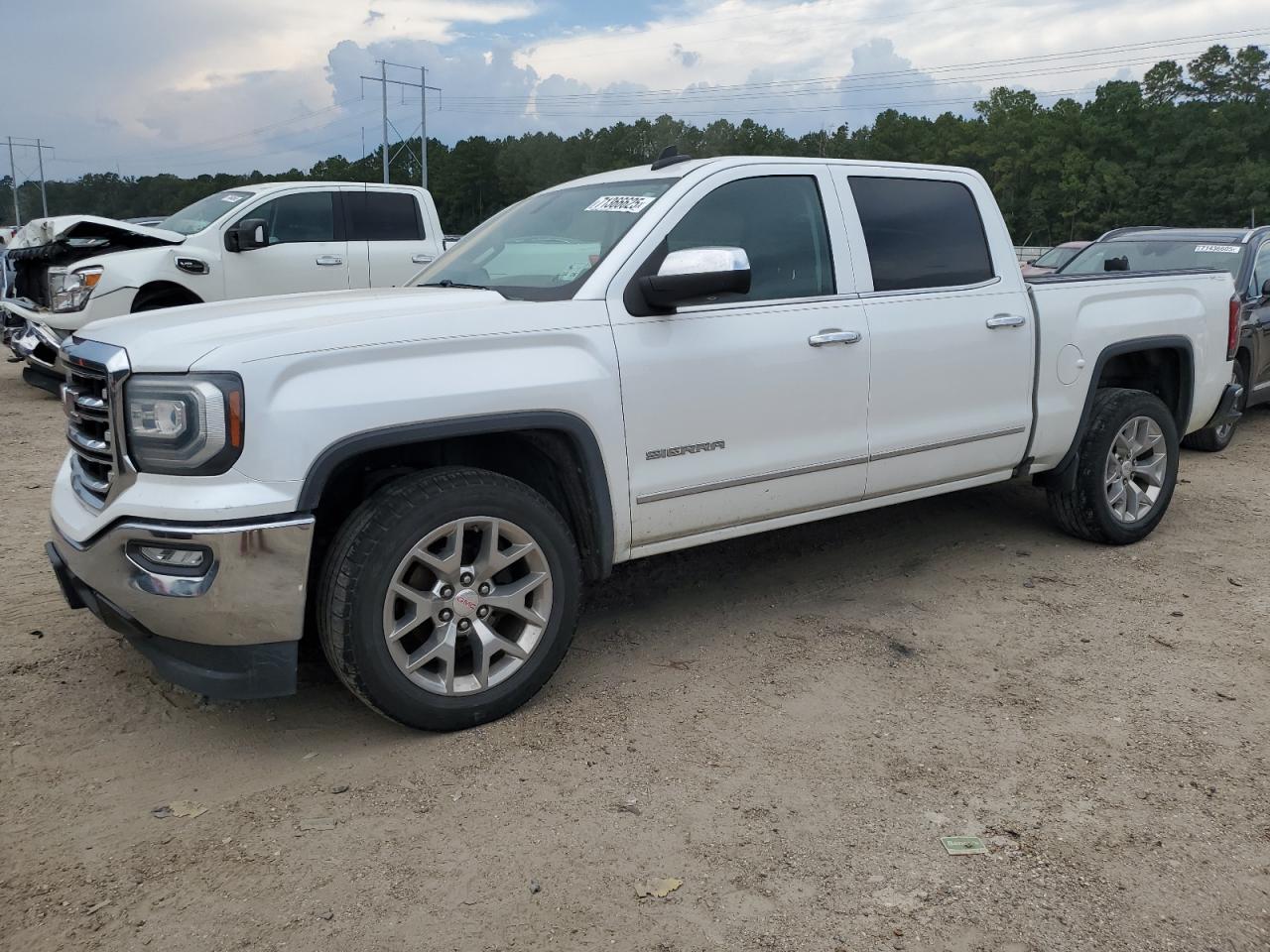 GMC SIERRA C1500 SLT