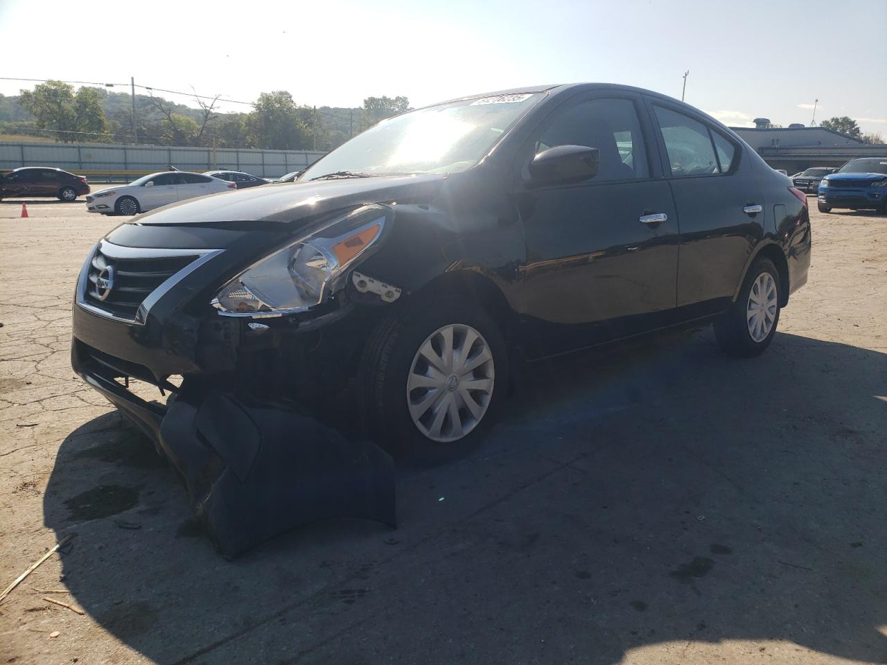 NISSAN VERSA S