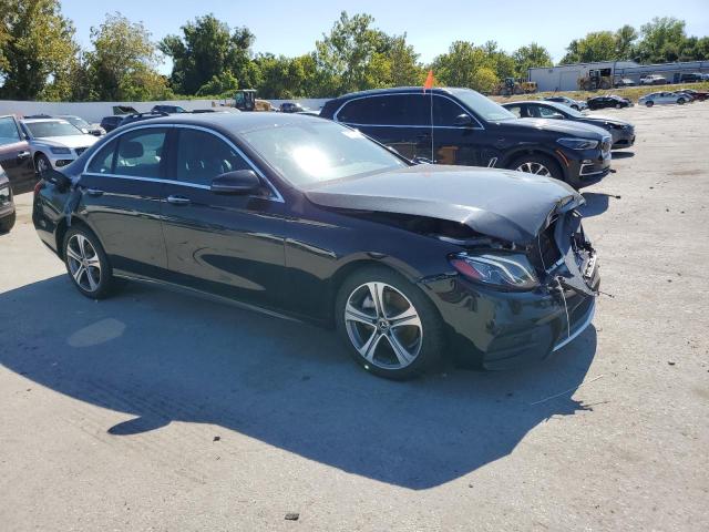 2019 MERCEDES-BENZ E 300 4MAT WDDZF4KB7KA582659