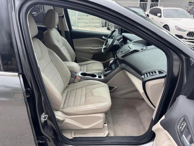 2016 FORD ESCAPE SE #3254442187