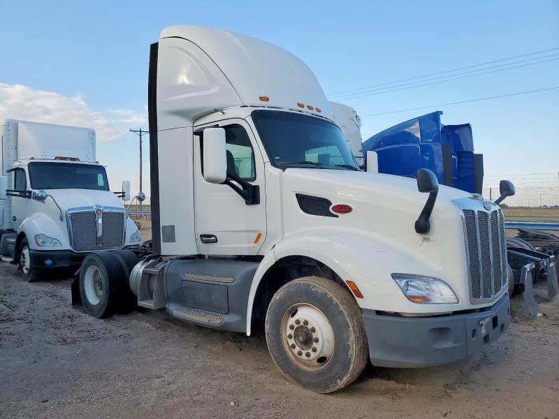 2018 PETERBILT TRACTOR 579 #3303628928