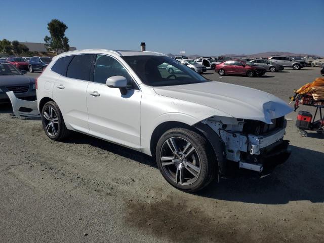 2018 VOLVO XC60 T5 LYV102RK0JB106781