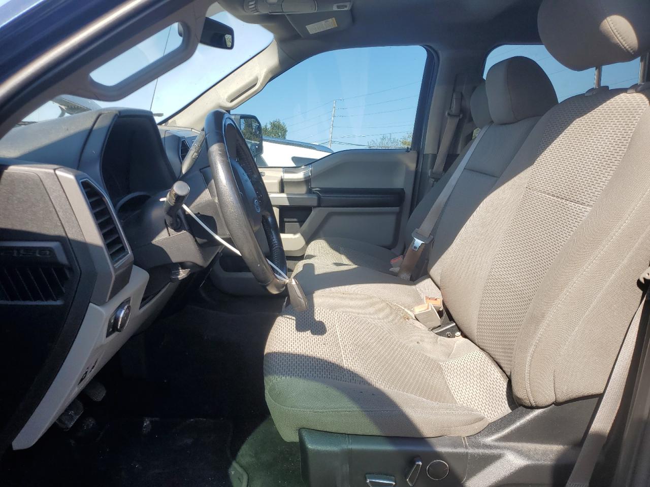 FORD F-150 SUPERCREW