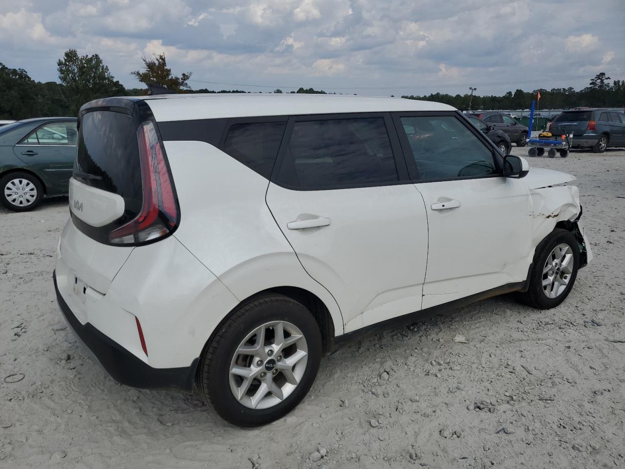 KIA SOUL LX