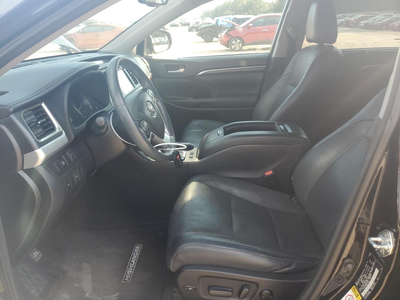 TOYOTA HIGHLANDER LIMITED