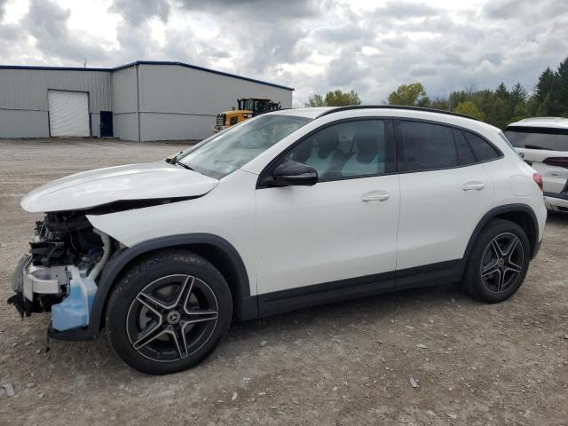 MERCEDES-BENZ GLA 250 4M