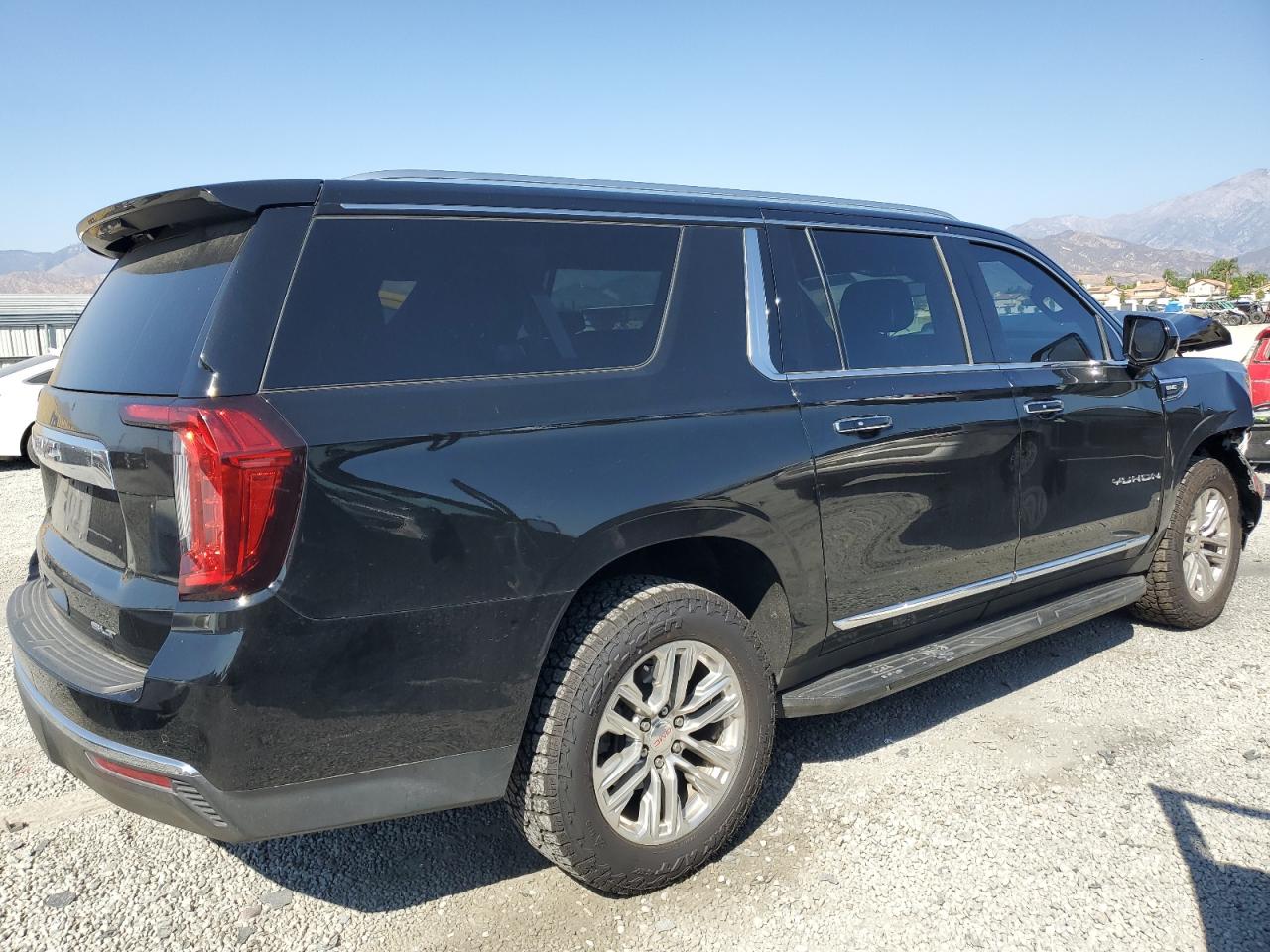 GMC YUKON K1500 SLT