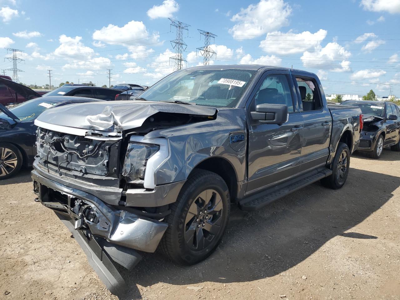 FORD F-150 LIGHTNING XLT