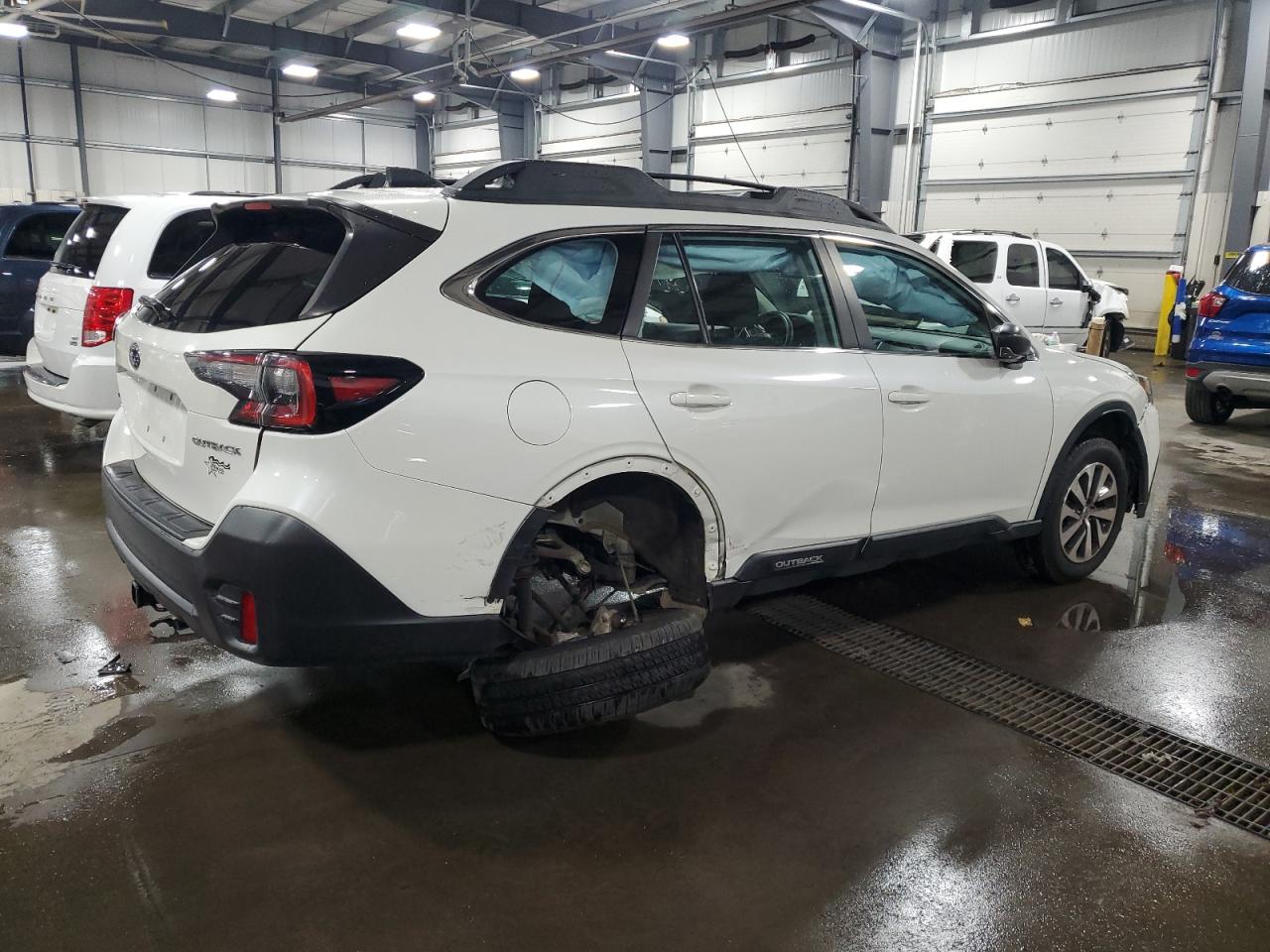 SUBARU LEGACY OUTBACK