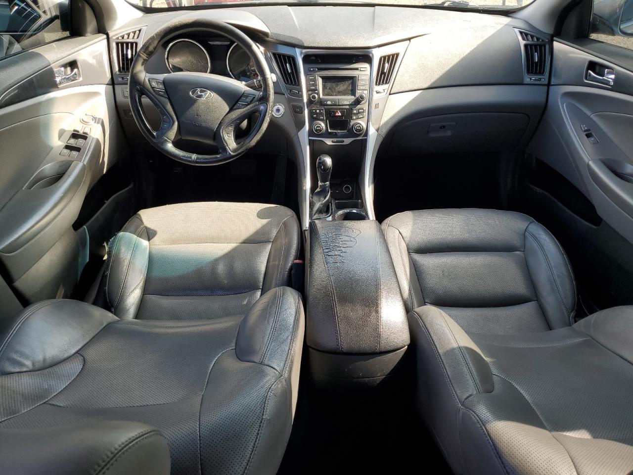 HYUNDAI SONATA HYBRID