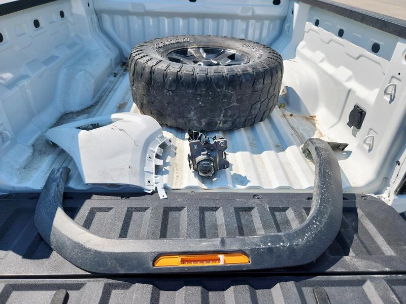 2024 GMC CANYON AT4 1GTP6DEK8R1152078