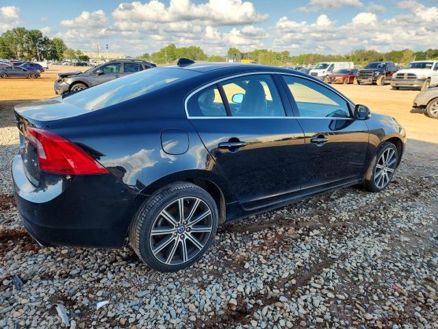 2015 VOLVO S60 PREMIER YV149MFK8F1342252