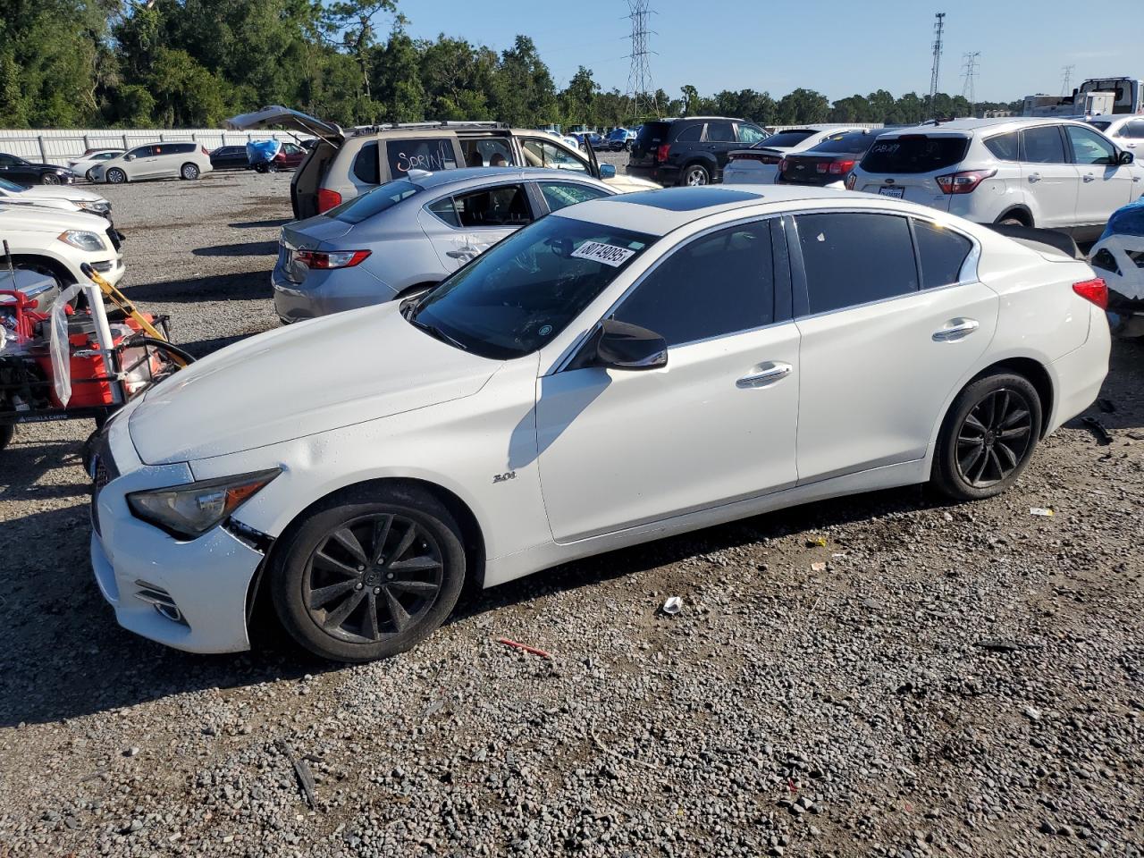 INFINITI Q50 PREMIUM