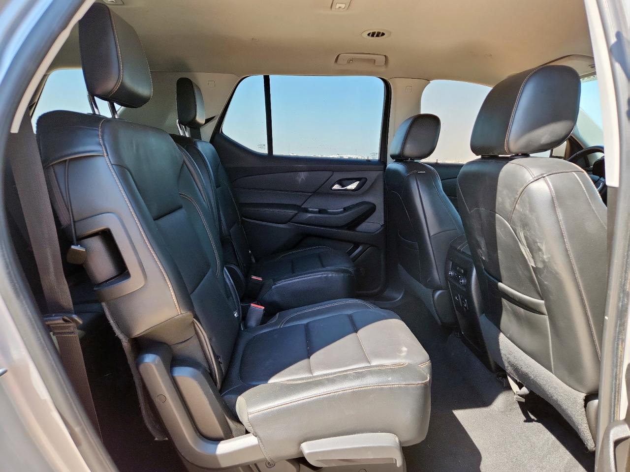 CHEVROLET TRAVERSE RS