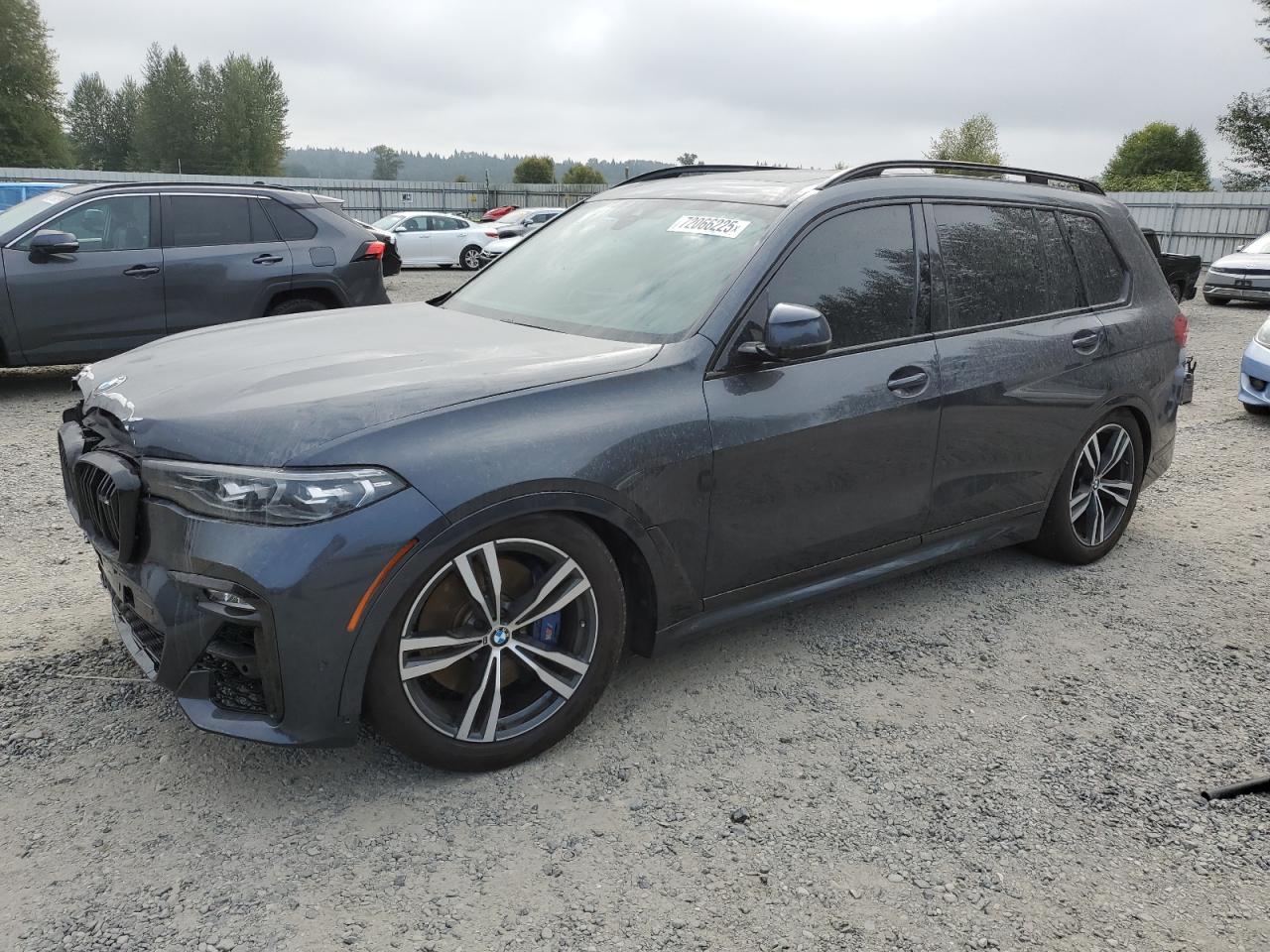 BMW X7 M50I