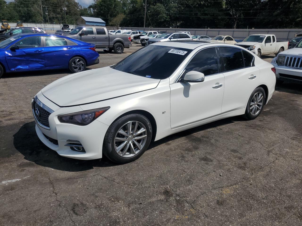 INFINITI Q50 BASE