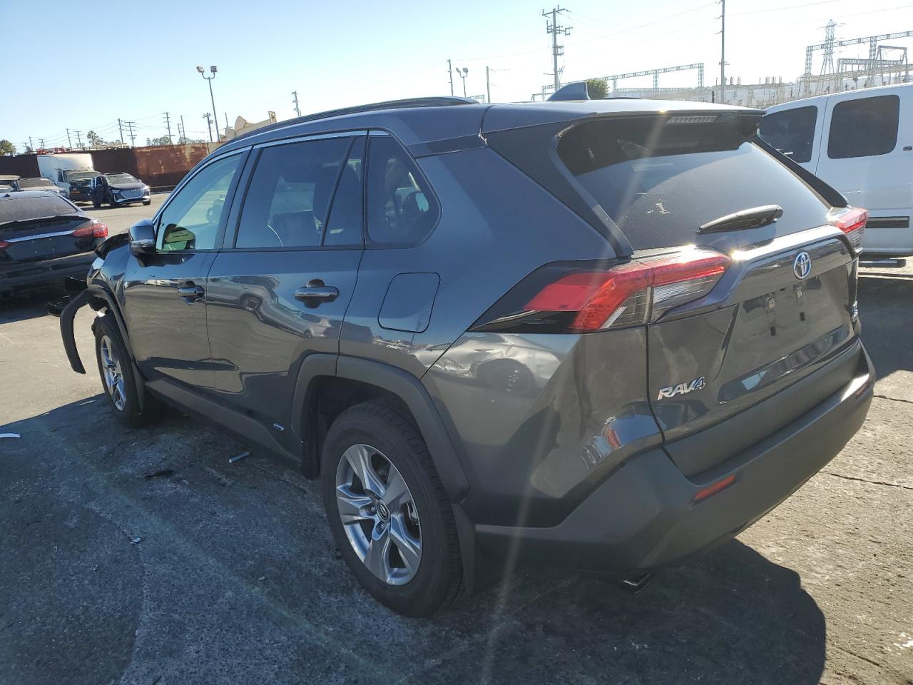 TOYOTA RAV4 XLE