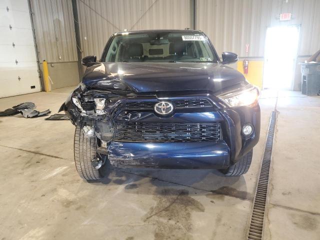 2019 TOYOTA 4RUNNER SR JTEBU5JR2K5682565
