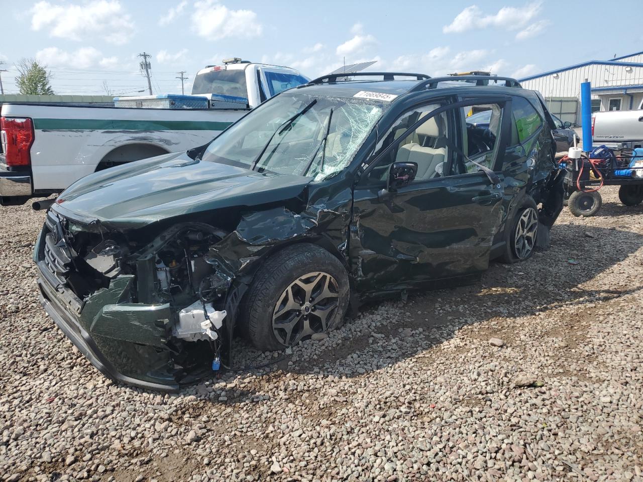 SUBARU FORESTER PREMIUM