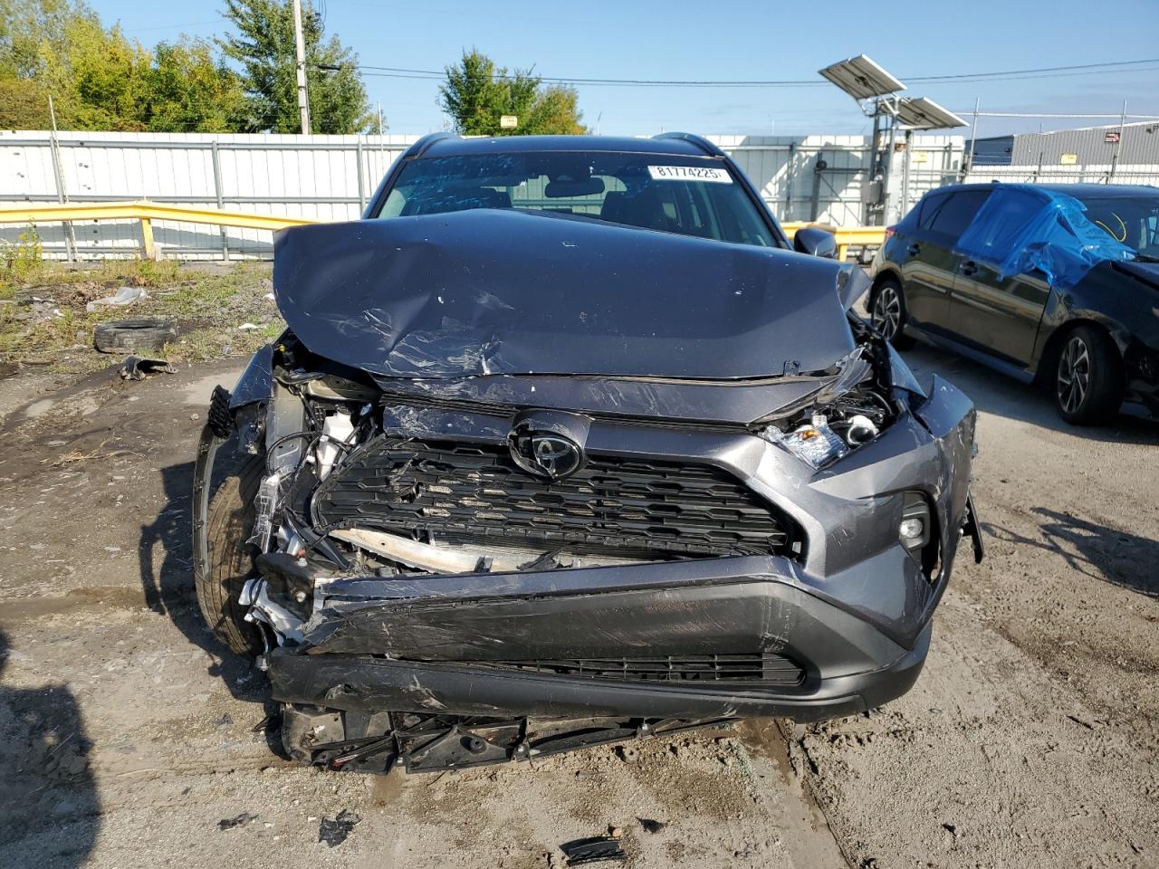 TOYOTA RAV4 XLE PREMIUM