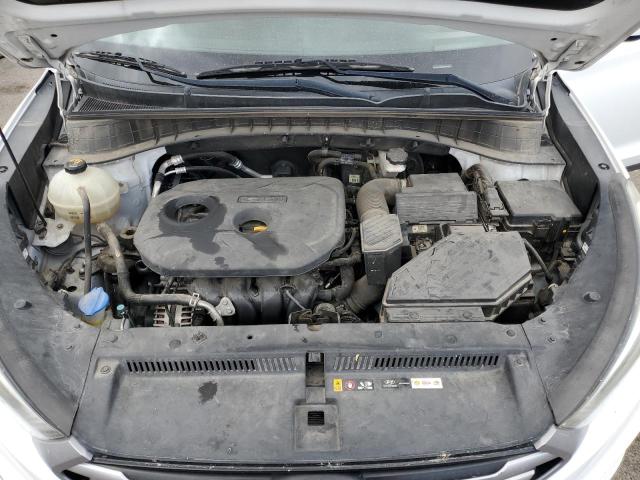 2017 HYUNDAI TUCSON SE KM8J23A43HU430655