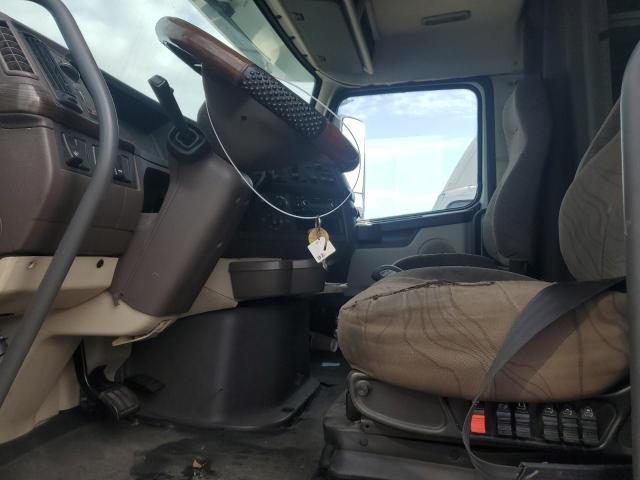 2013 VOLVO VNL #3241518384