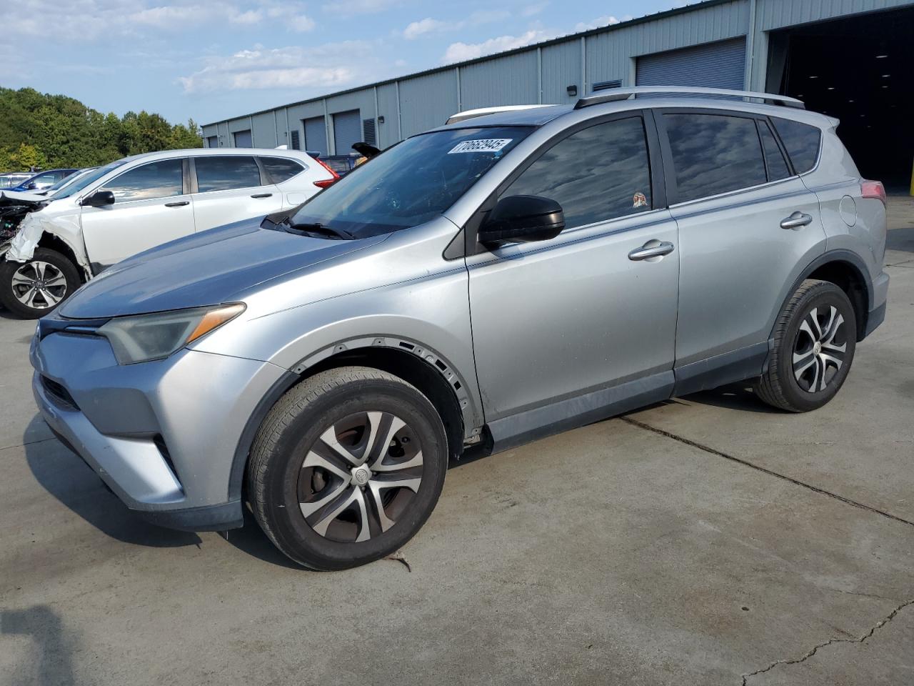 TOYOTA RAV4 LE