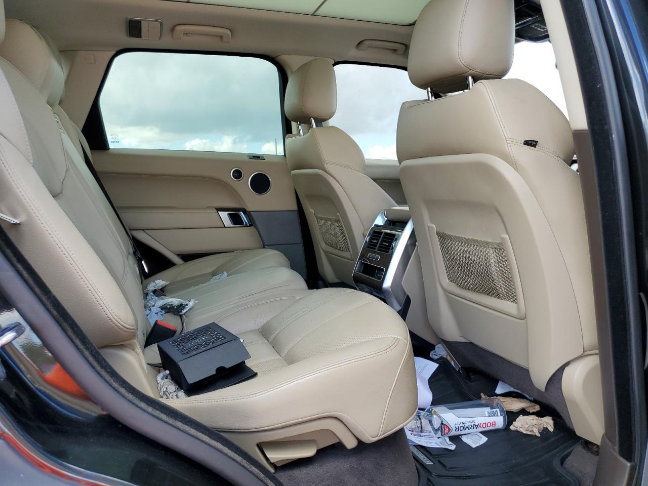 LAND ROVER RANGE ROVER SE