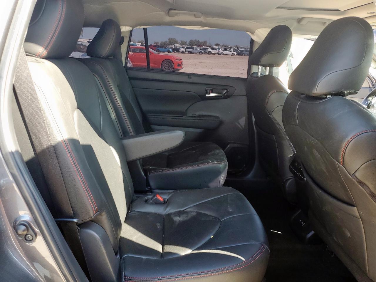 TOYOTA HIGHLANDER HYBRID XLE