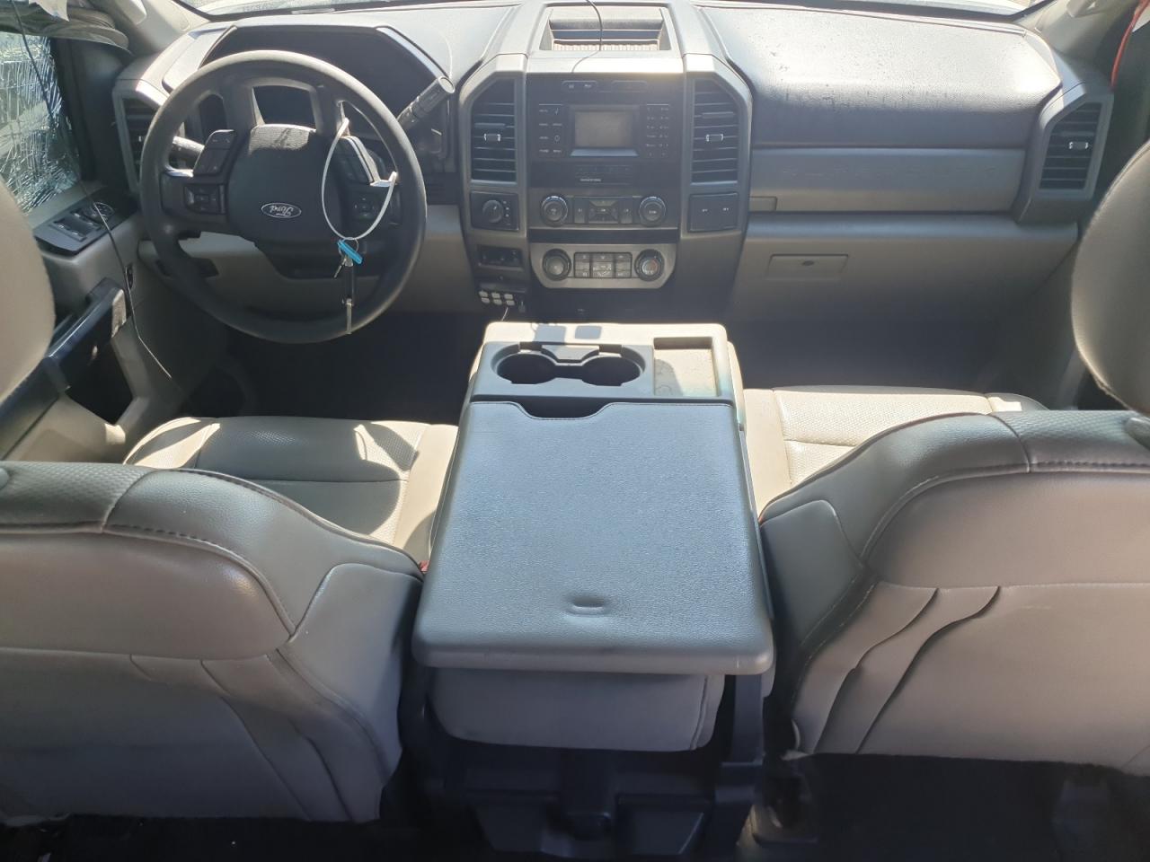 FORD F-350 SUPER DUTY