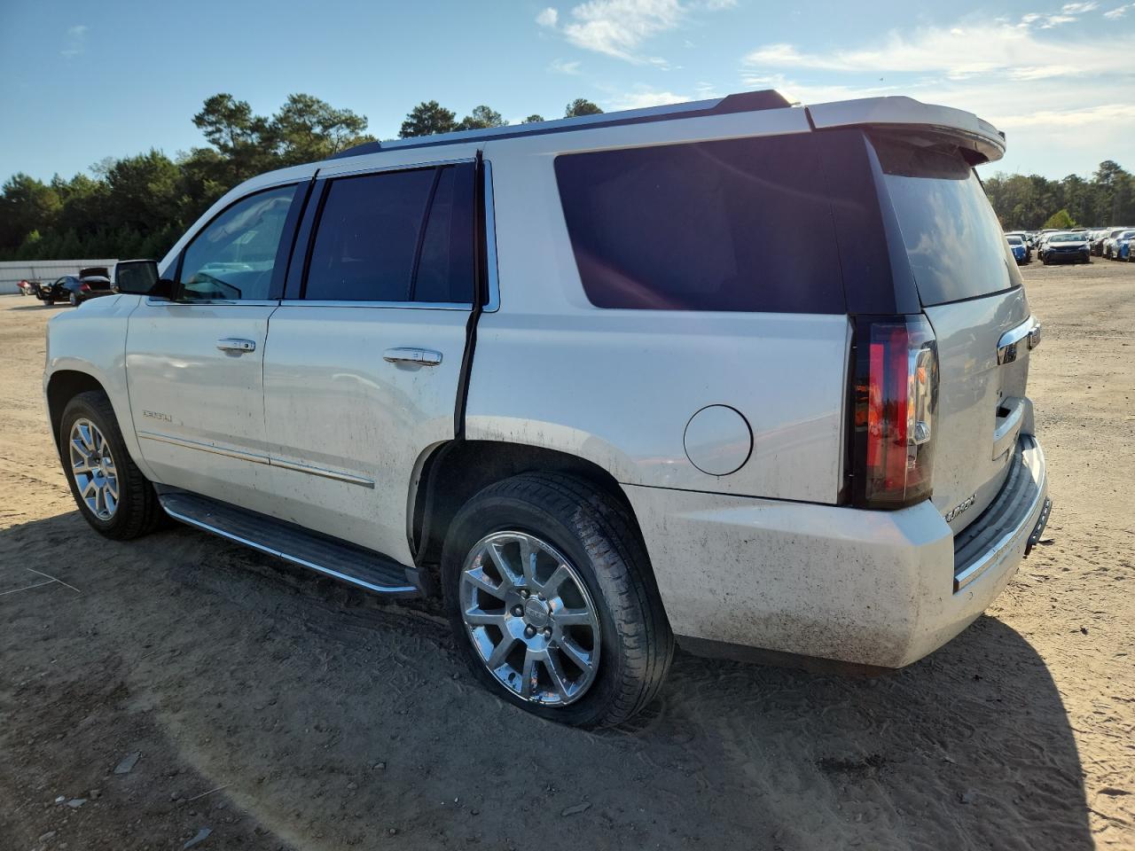 GMC YUKON DENALI
