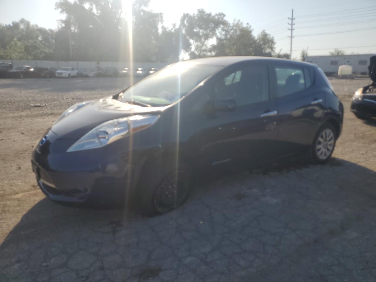 NISSAN LEAF S