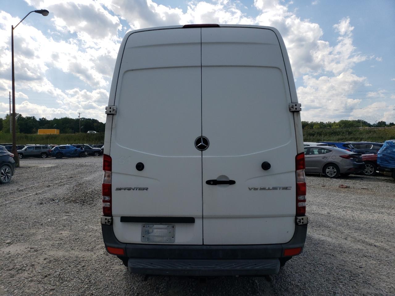 MERCEDES-BENZ SPRINTER 2500