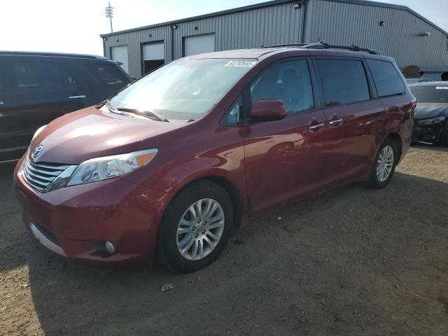 2016 TOYOTA SIENNA XLE #3294414505