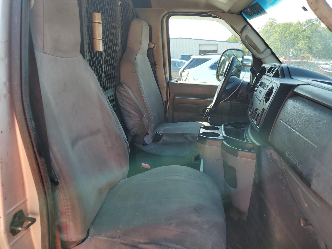 FORD ECONOLINE E350 SUPER DUTY VAN