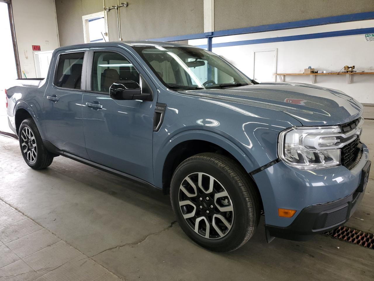 FORD MAVERICK LARIAT