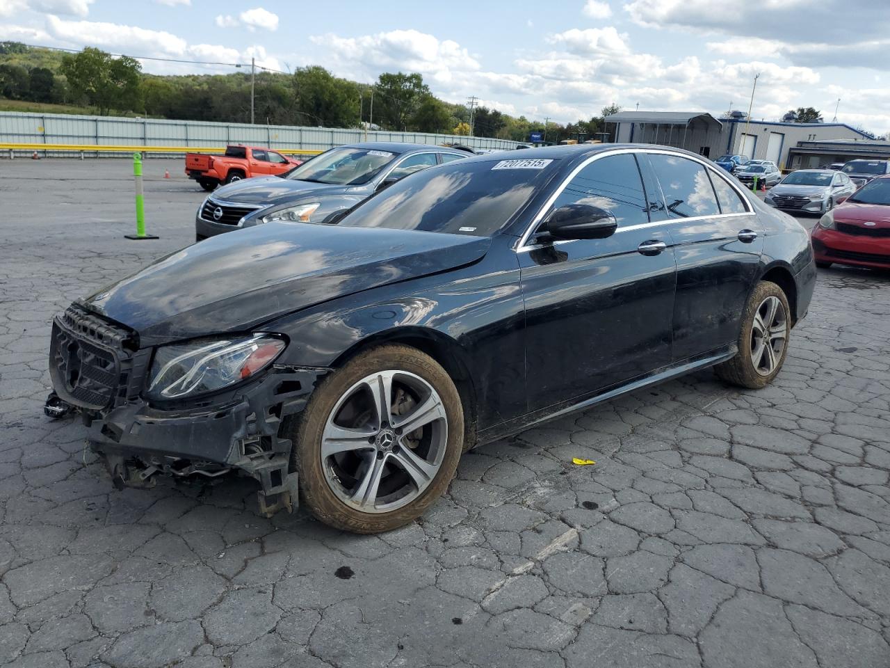 MERCEDES-BENZ E-CLASS 300