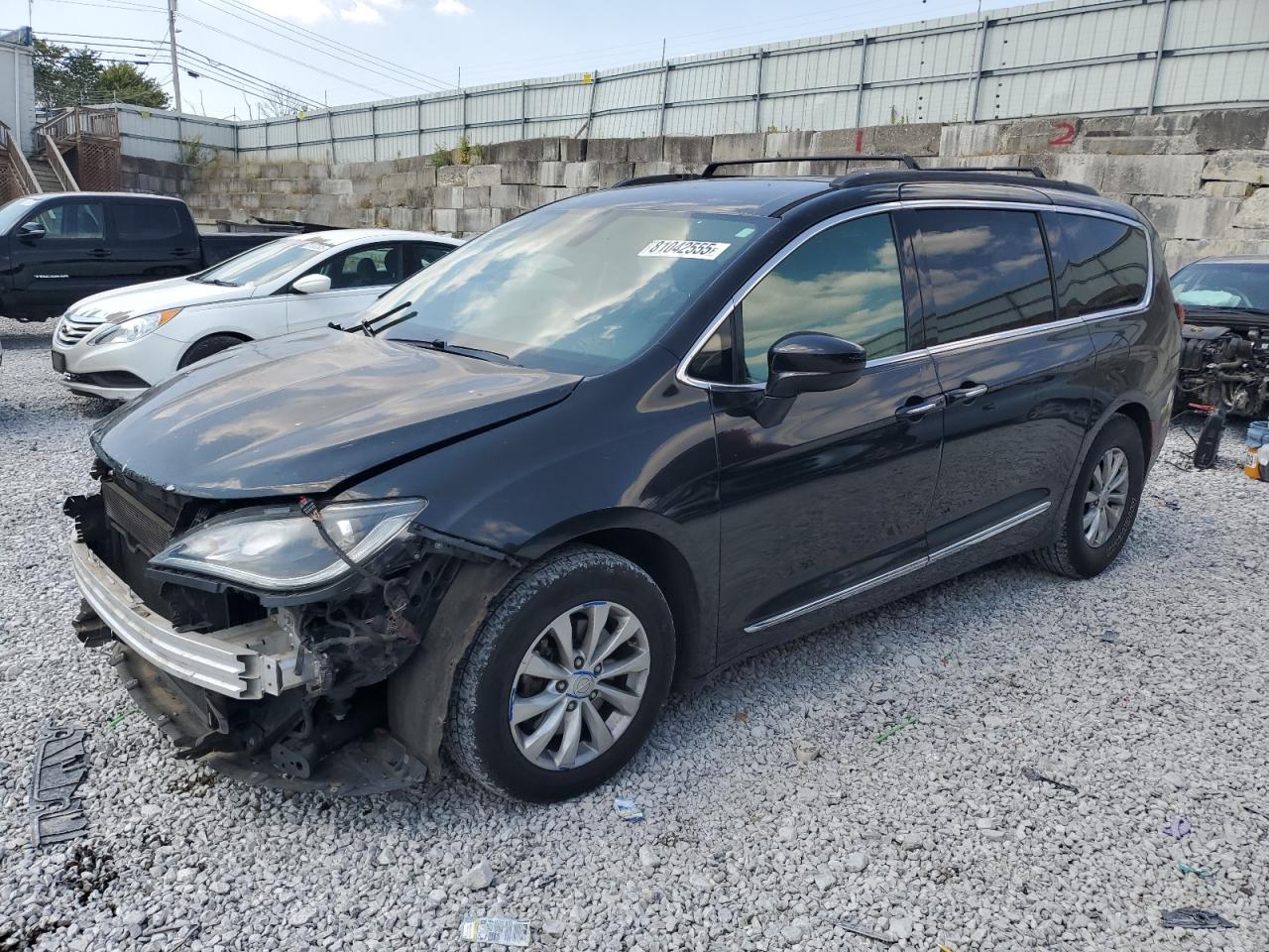 CHRYSLER PACIFICA TOURING L