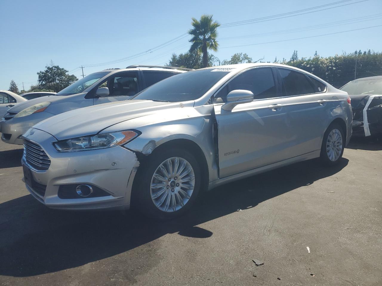  Salvage Ford Fusion