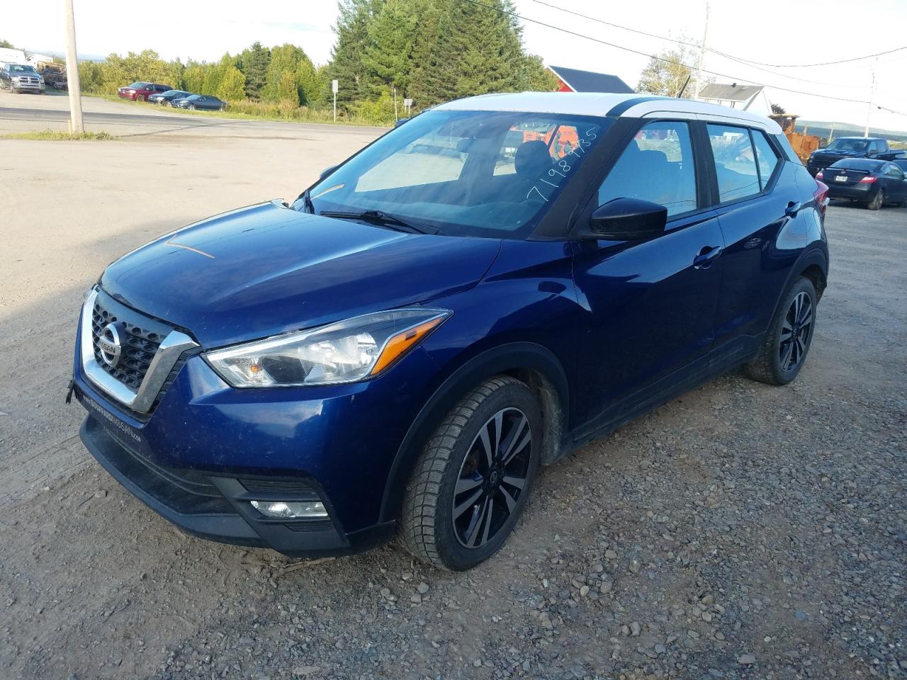 NISSAN KICKS S