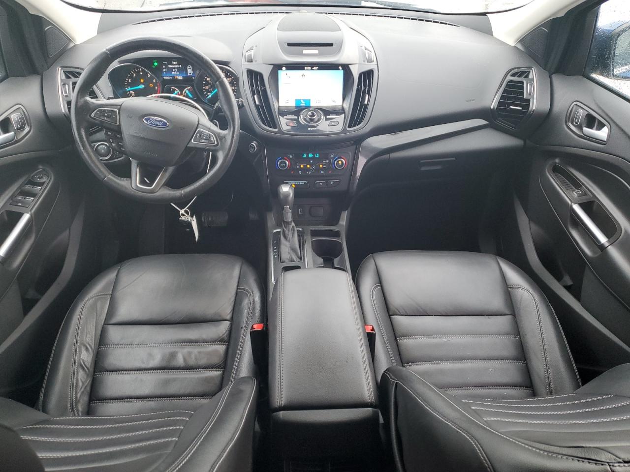 FORD ESCAPE TITANIUM