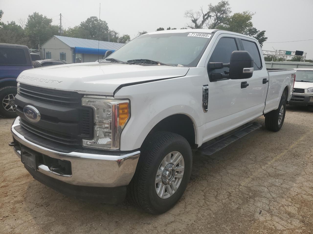 FORD F-250 SUPER DUTY