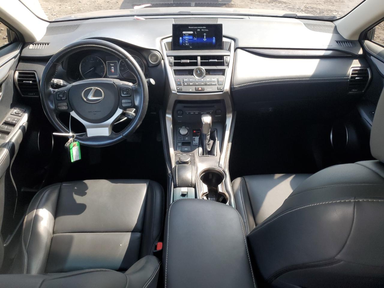 LEXUS NX 200T BASE