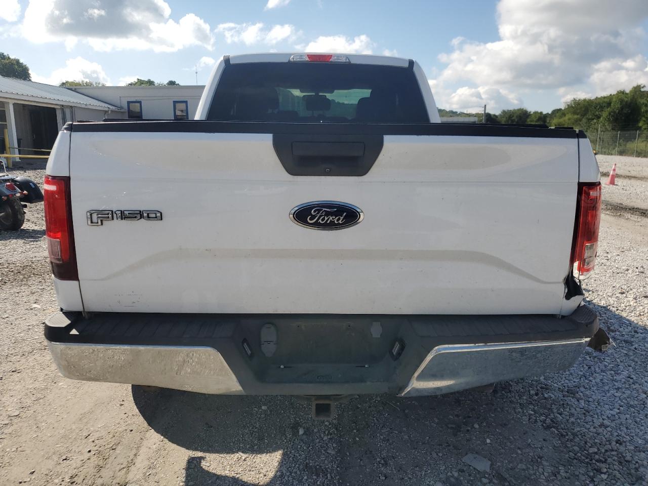 FORD F-150 SUPER CAB