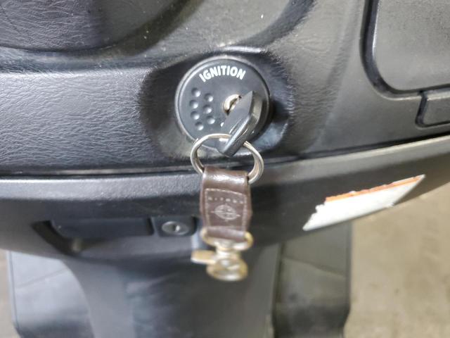 2014 SUZUKI UH200 MLCCH41A8E1600807