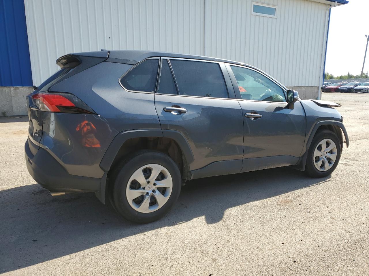 TOYOTA RAV4 LE