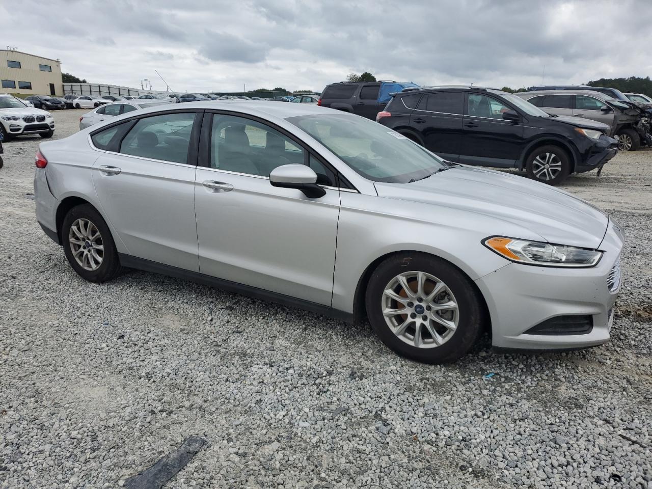 FORD FUSION S