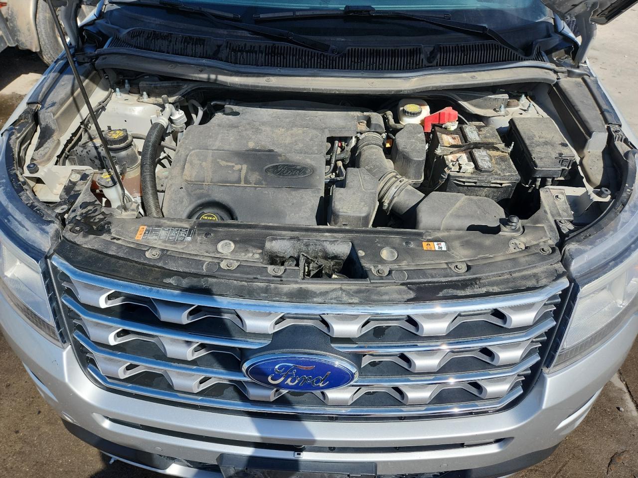 FORD EXPLORER LIMITED