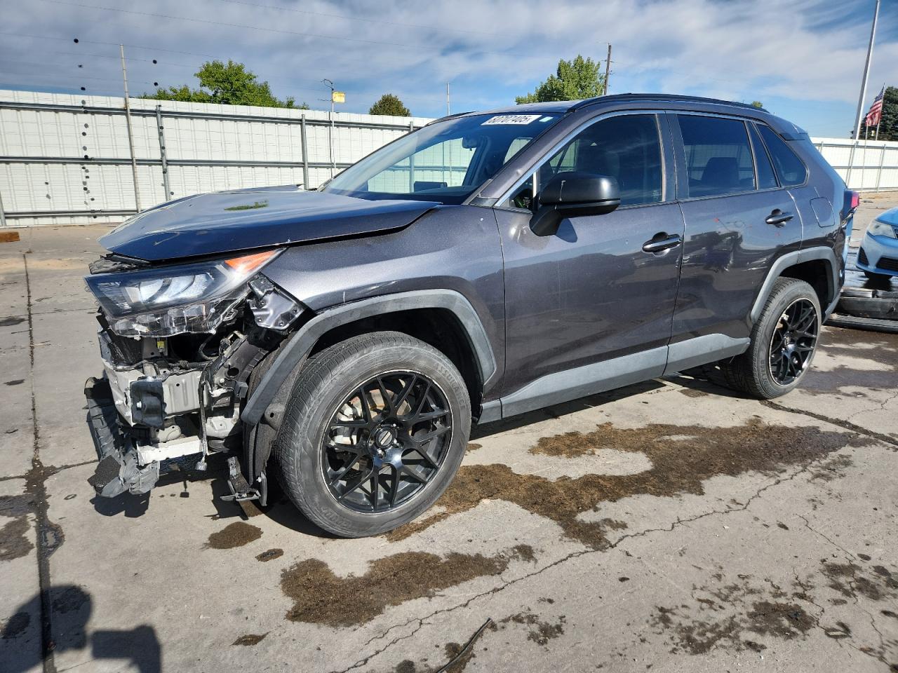 TOYOTA RAV4 LE