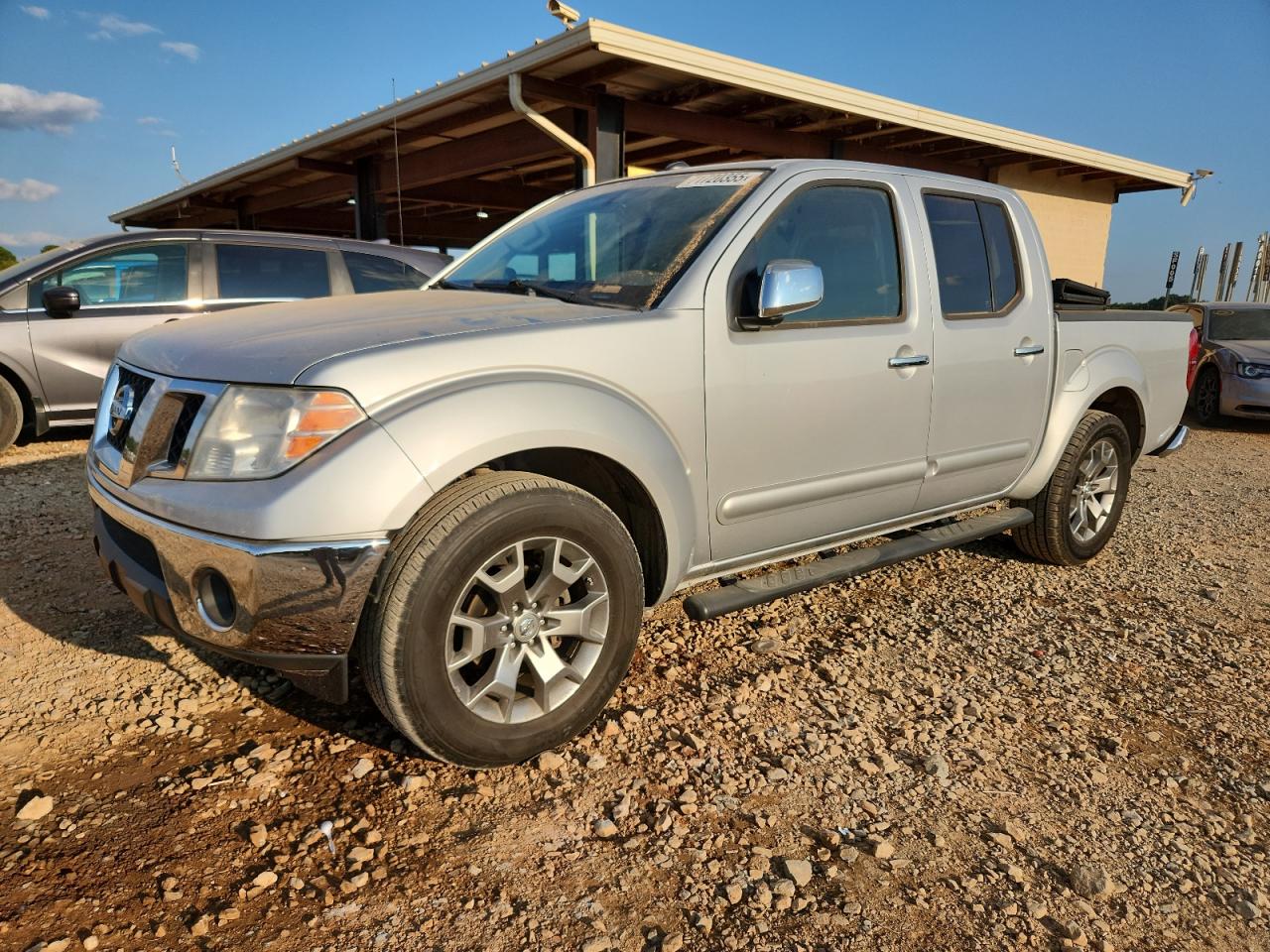 NISSAN FRONTIER S